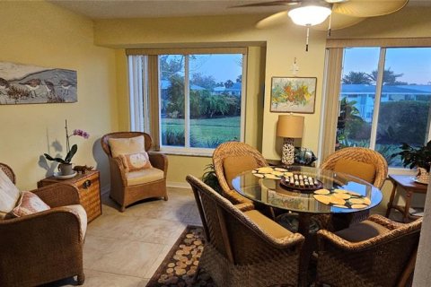 Casa en venta en Bradenton, Florida, 2 dormitorios, 162.86 m2 № 1673685 - foto 16