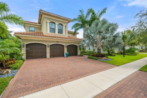Villa ou maison à vendre à Delray Beach, Floride: 5 chambres, 484.58 m2 № 1696571 - photo 2