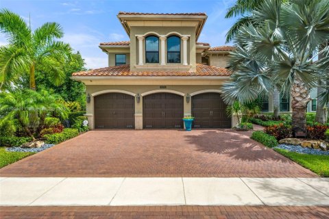 Villa ou maison à vendre à Delray Beach, Floride: 5 chambres, 484.58 m2 № 1696571 - photo 1