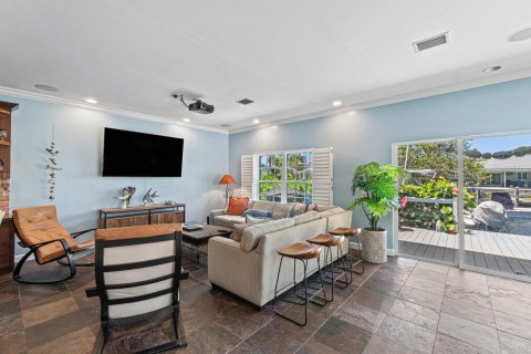 Villa ou maison à louer à Boca Raton, Floride: 4 chambres, 249.91 m2 № 1098785 - photo 1