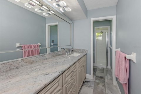 Купить виллу или дом в Сарасота, Флорида 10 комнат, 182м2, № 2342521 - фото 25