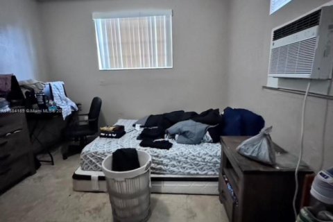 Villa ou maison à vendre à Miami, Floride: 3 chambres, 87.79 m2 № 1930981 - photo 20