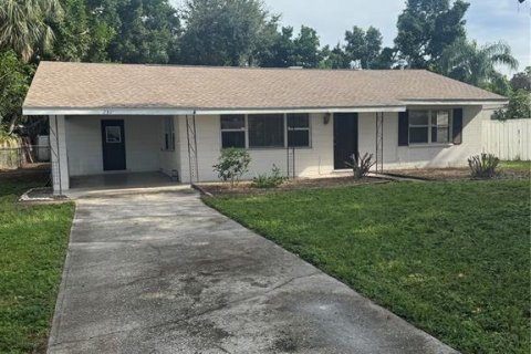 Casa en alquiler en Sarasota, Florida, 3 dormitorios, 130.06 m2 № 1913937 - foto 1