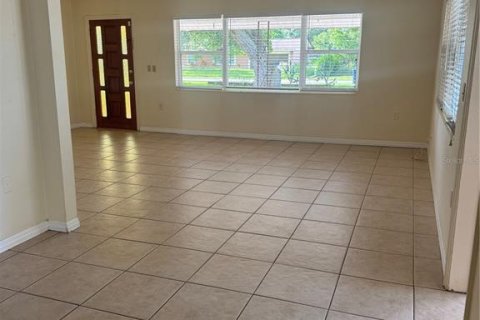 Casa en alquiler en Sarasota, Florida, 3 dormitorios, 130.06 m2 № 1913937 - foto 6