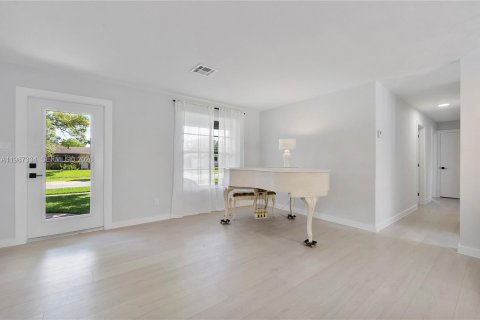 Casa en venta en Plantation, Florida, 3 dormitorios, 151.15 m2 № 2047821 - foto 19