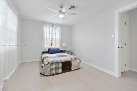 Casa en venta en Plantation, Florida, 3 dormitorios, 151.15 m2 № 2047821 - foto 16