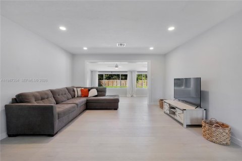 Casa en venta en Plantation, Florida, 3 dormitorios, 151.15 m2 № 2047821 - foto 22