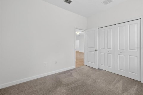House in Davenport, Florida 4 bedrooms, 195.93 sq.m. № 2197354 - photo 25