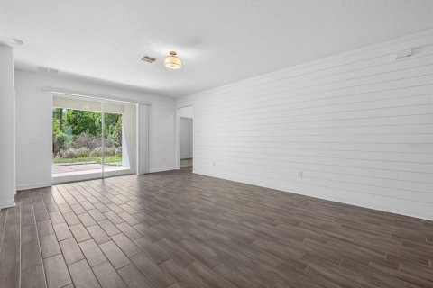 House in Davenport, Florida 4 bedrooms, 195.93 sq.m. № 2197354 - photo 10