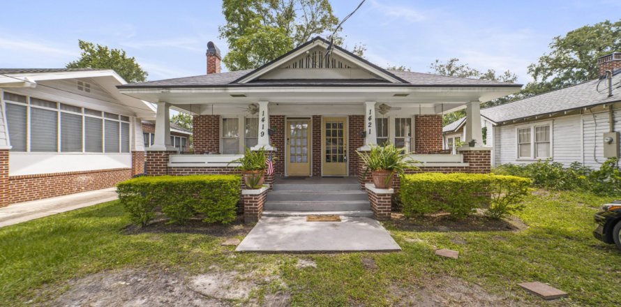 Duplex in Jacksonville, Florida 2 bedrooms, 167.22 sq.m. № 769775