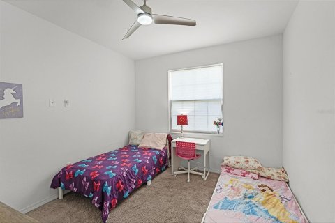 House in Winter Haven, Florida 4 bedrooms, 227.33 sq.m. № 1911275 - photo 22
