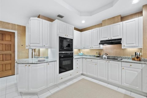 Купить кондоминиум в Лонгбоут-Ки, Флорида 5 комнат, 227.42м2, № 2117718 - фото 19