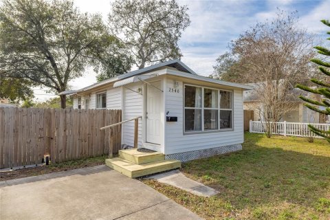 Casa en alquiler en Saint Petersburg, Florida, 2 dormitorios, 71.72 m2 № 1873341 - foto 13