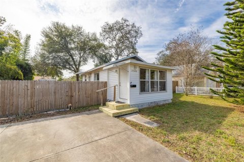 Casa en alquiler en Saint Petersburg, Florida, 2 dormitorios, 71.72 m2 № 1873341 - foto 3