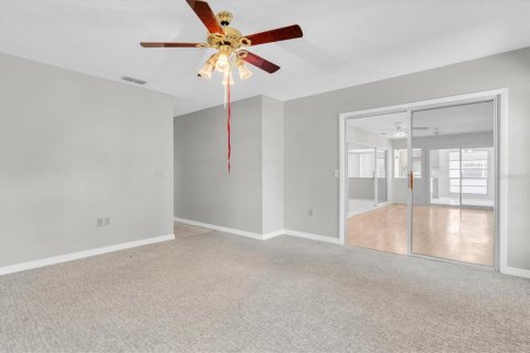 Villa ou maison à vendre à New Port Richey, Floride: 2 chambres, 152.92 m2 № 2113396 - photo 22