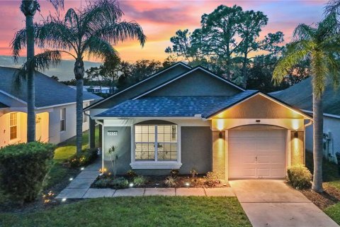 House in Haines City, Florida 3 bedrooms, 104.98 sq.m. № 2366694