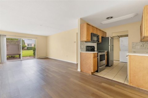 Copropriété à louer à Winter Park, Floride: 2 chambres, 81.85 m2 № 2406655 - photo 5