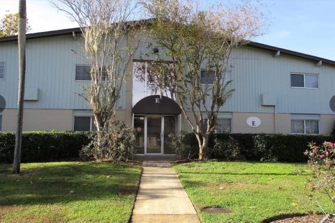 Copropriété à louer à Winter Park, Floride: 2 chambres, 81.85 m2 № 2406655 - photo 2