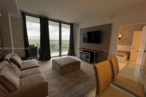 Condominio en alquiler en North Miami Beach, Florida, 2 dormitorios, 104.89 m2 № 1981228 - foto 8