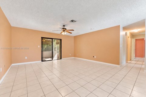 Casa en venta en Homestead, Florida, 3 dormitorios, 164.34 m2 № 2428239 - foto 10