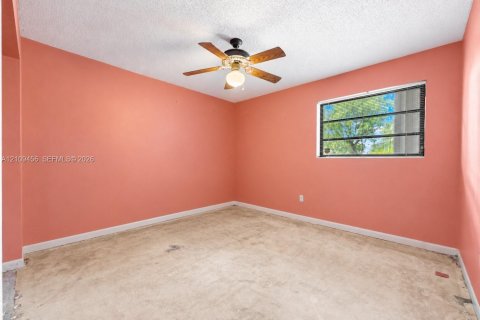 Casa en venta en Homestead, Florida, 3 dormitorios, 164.34 m2 № 2428239 - foto 21