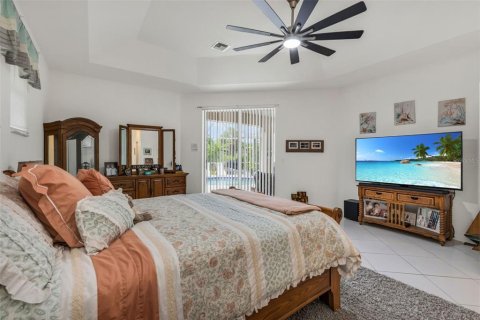 Casa en venta en Port Charlotte, Florida, 3 dormitorios, 237.55 m2 № 1910113 - foto 24