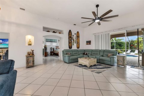 Casa en venta en Port Charlotte, Florida, 3 dormitorios, 237.55 m2 № 1910113 - foto 8
