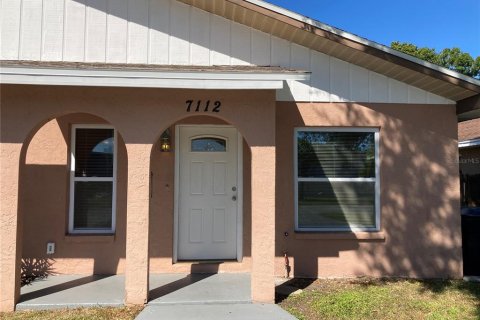 Appartement à louer à Saint Petersburg, Floride: 2 chambres, 90.58 m2 № 1904464 - photo 1