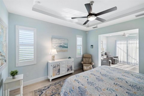 House in Placida, Florida 4 bedrooms, 242.2 sq.m. № 1844295 - photo 19
