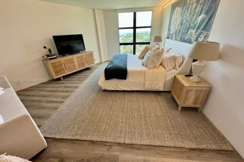 Condominio en alquiler en Key Biscayne, Florida, 3 dormitorios, 165.55 m2 № 2076848 - foto 12