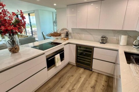 Condominio en alquiler en Key Biscayne, Florida, 3 dormitorios, 165.55 m2 № 2076848 - foto 24