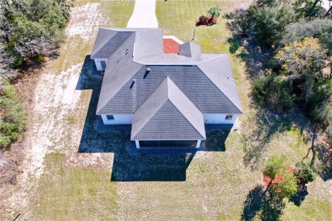 House in Beverly Hills, Florida 3 bedrooms, 201.88 sq.m. № 1574689 - photo 4
