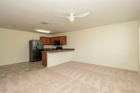 House in Spring Hill, Florida 3 bedrooms, 94.02 sq.m. № 1854192 - photo 6