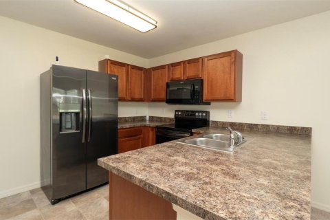 House in Spring Hill, Florida 3 bedrooms, 94.02 sq.m. № 1854192 - photo 9