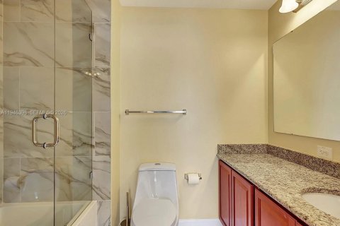 Casa en alquiler en Port St. Lucie, Florida, 6 dormitorios, 363.81 m2 № 2026542 - foto 25