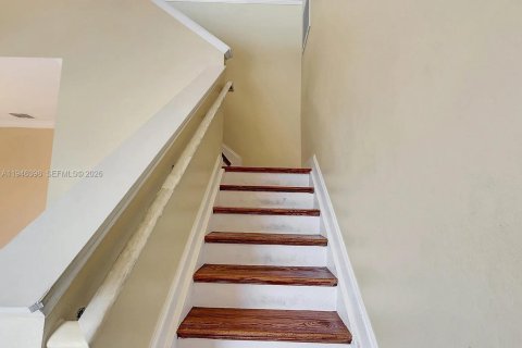 Casa en alquiler en Port St. Lucie, Florida, 6 dormitorios, 363.81 m2 № 2026542 - foto 28