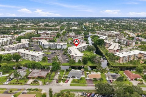 Copropriété à louer à Lauderdale Lakes, Floride: 1 chambre, 71.35 m2 № 2390451 - photo 30