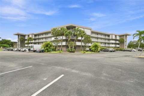 Condo à Lauderdale Lakes, Floride, 1 chambre  № 2390451