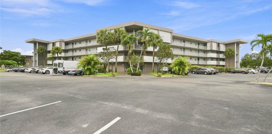 Condo à Lauderdale Lakes, Floride, 1 chambre  № 2390451