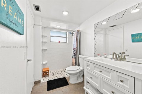Copropriété à louer à Lauderdale Lakes, Floride: 1 chambre, 71.35 m2 № 2390451 - photo 20