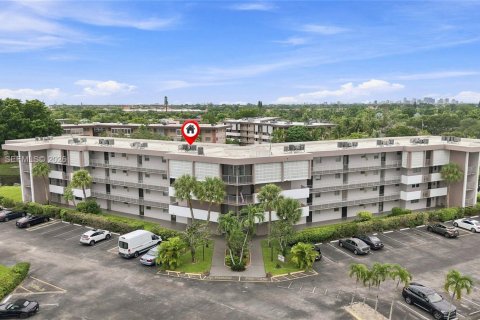 Copropriété à louer à Lauderdale Lakes, Floride: 1 chambre, 71.35 m2 № 2390451 - photo 29