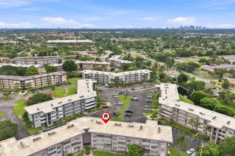 Copropriété à louer à Lauderdale Lakes, Floride: 1 chambre, 71.35 m2 № 2390451 - photo 28