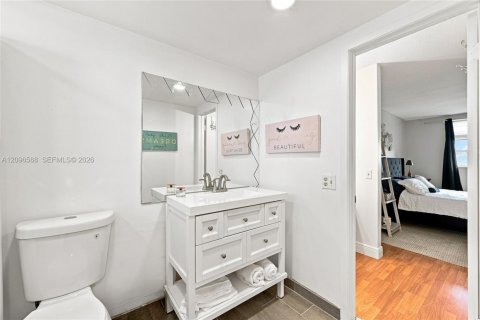 Copropriété à louer à Lauderdale Lakes, Floride: 1 chambre, 71.35 m2 № 2390451 - photo 21