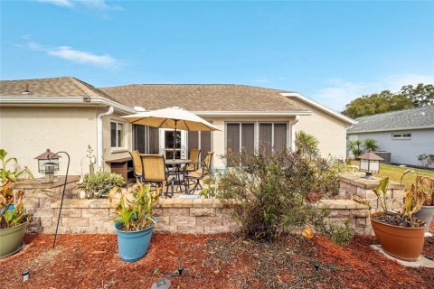 House in Ocala, Florida 2 bedrooms, 145.76 sq.m. № 1534348 - photo 9