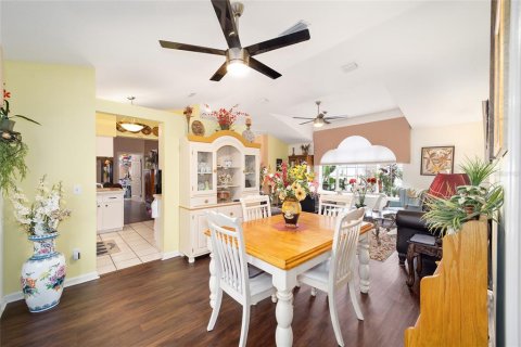 House in Ocala, Florida 2 bedrooms, 145.76 sq.m. № 1534348 - photo 23