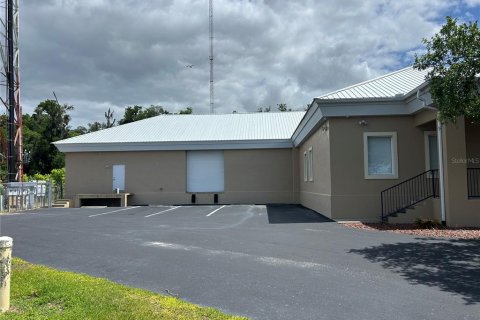 Immobilier commercial à louer à Ocala, Floride: 613.9 m2 № 2195236 - photo 3
