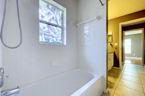Villa ou maison à vendre à Tarpon Springs, Floride: 3 chambres, 187.48 m2 № 2406520 - photo 26