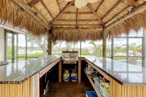 Villa ou maison à vendre à Tarpon Springs, Floride: 3 chambres, 187.48 m2 № 2406520 - photo 29