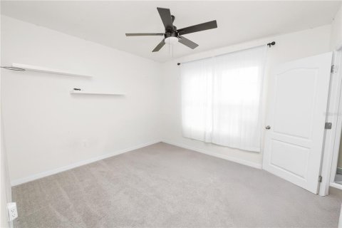 Casa en venta en Winter Haven, Florida, 5 dormitorios, 241.64 m2 № 2156356 - foto 28