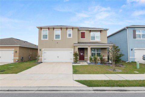 Casa en Winter Haven, Florida 5 dormitorios, 241.64 m2 № 2156356